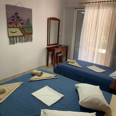 Appartement Domenica House à Kondaraíni Extérieur photo