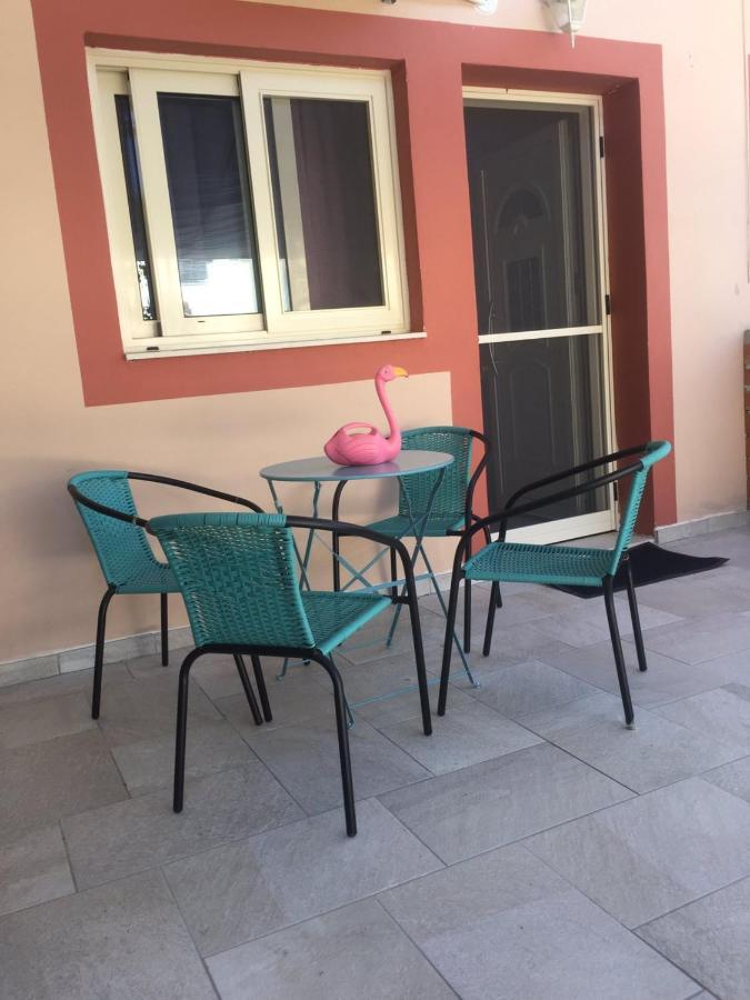 Appartement Domenica House à Kondaraíni Extérieur photo