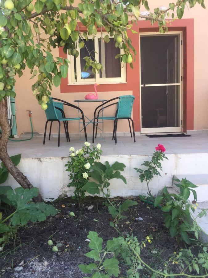 Appartement Domenica House à Kondaraíni Extérieur photo